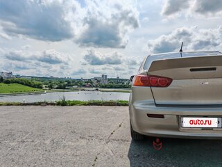 2008 Mitsubishi Lancer X, бежевый, 1000000 рублей, вид 4