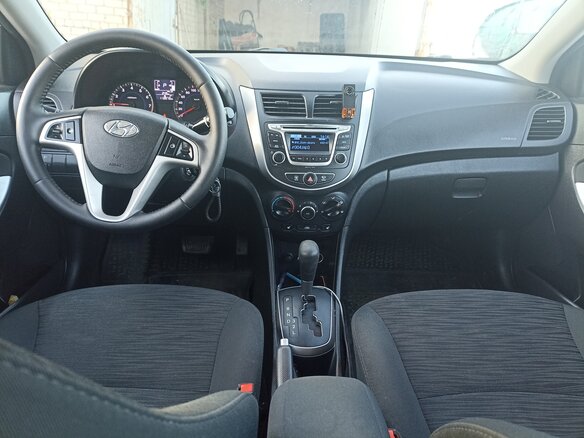 2016 Hyundai Solaris I Рестайлинг, белый, 1150000 рублей - вид 5