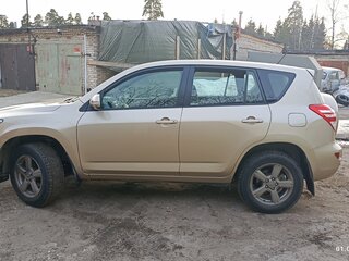 2010 Toyota RAV4 III (XA30) Рестайлинг, бежевый, 1300000 рублей, вид 5