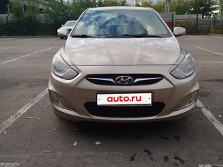 2012 Hyundai Solaris I, бежевый, 865000 рублей, вид 2