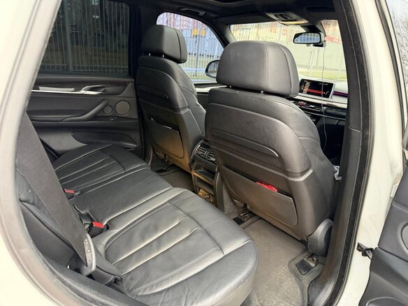 2014 BMW X5 40d III (F15), белый, 3800000 рублей - вид 36