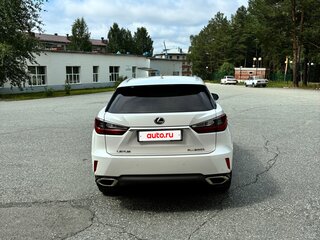 2017 Lexus RX 200t IV, белый, 4800000 рублей, вид 4