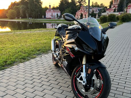 2022 BMW S 1000 RR, чёрный, 2200000 рублей, вид 2