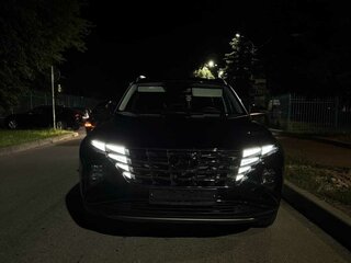 2023 Hyundai Tucson IV, чёрный, 4950000 рублей, вид 3
