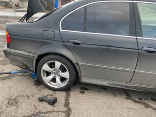 2001 BMW 5 серии 520i IV (E39) Рестайлинг, чёрный, 1200000 рублей, вид 4