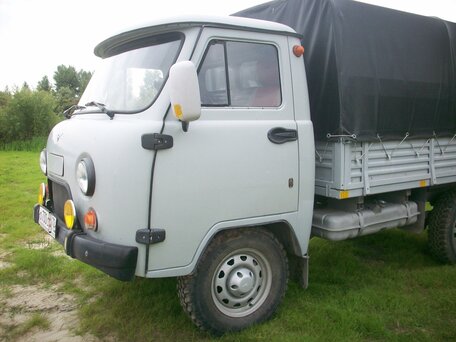 2009 УАЗ 3303, белый, 790000 рублей, вид 1