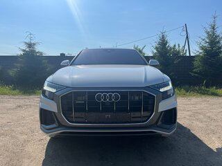 2020 Audi Q8 45 TDI I (4M), белый, 6500000 рублей, вид 3