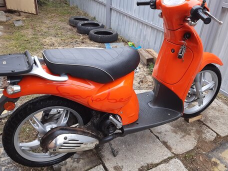 2009 Aprilia Scarabeo 50, оранжевый, 150000 рублей, вид 2
