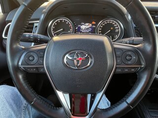 2019 Toyota Camry VIII (XV70), чёрный, 3200000 рублей, вид 4