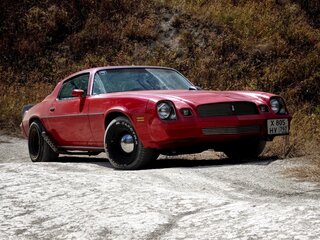 1978 Chevrolet Camaro II, красный, 4500000 рублей, вид 4