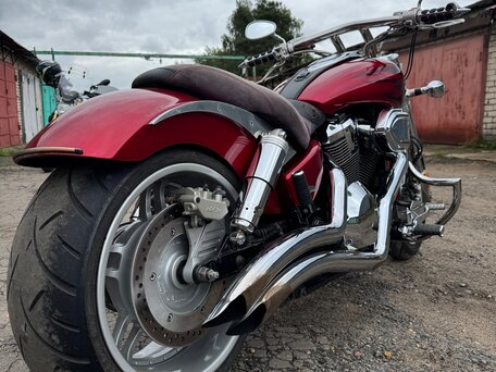 2008 Honda VTX 1800, красный, 1500000 рублей, вид 3