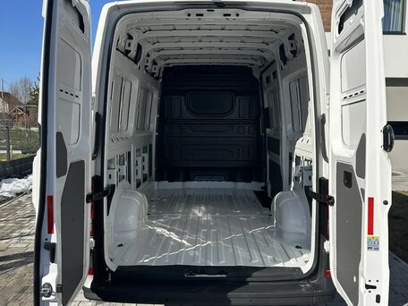 2024 Volkswagen Crafter, белый, 5550000 рублей, вид 2