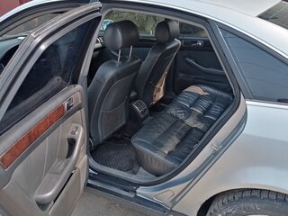 1998 Audi A6 II (C5), серебристый, 500000 рублей, вид 5