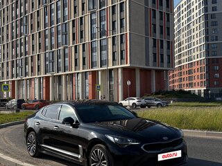 2018 Kia Stinger I, чёрный, 2000000 рублей, вид 1