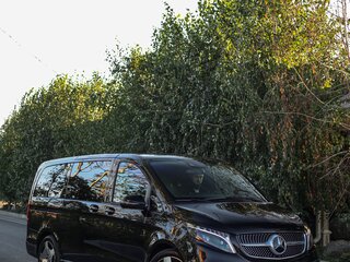 2022 Mercedes-Benz V-Класс Extra Long 300 d экстра длинный III (W447) Рестайлинг, чёрный, 7750000 рублей, вид 1