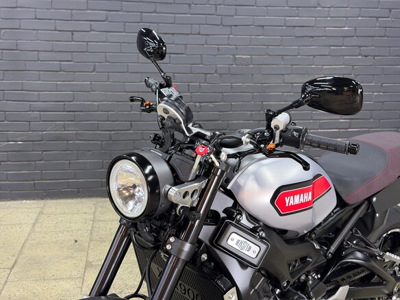 2017 Yamaha XSR900, серый, 845000 рублей - вид 6