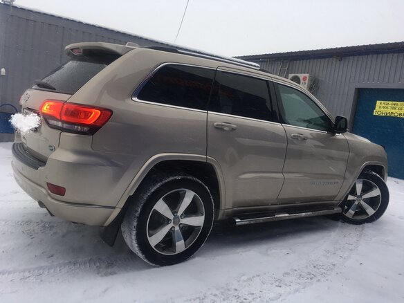 2013 Jeep Grand Cherokee IV (WK2) Рестайлинг, бежевый - вид 4