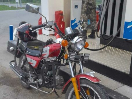 2006 ABM Alpha 110, красный, 50000 рублей, вид 3