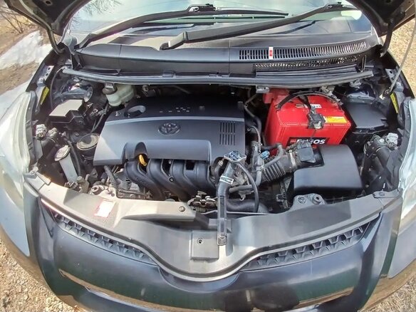 2012 Toyota Ist II, чёрный, 980000 рублей - вид 3