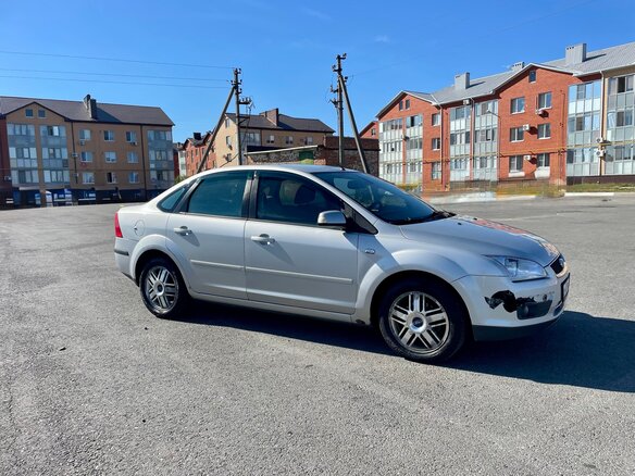 2007 Ford Focus II, серебристый, 400000 рублей - вид 3