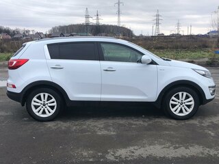 2013 Kia Sportage III, белый, 1350000 рублей, вид 3