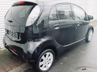 2006 Mitsubishi i, чёрный, 1000000 рублей, вид 4