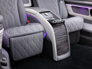 2025 Mercedes-Benz V-Класс Extra Long 300 d экстра длинный III (W447) Рестайлинг 2, чёрный, 30000000 рублей, вид 5