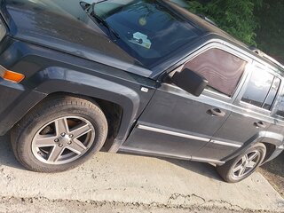 2007 Jeep Liberty (Patriot), синий, 499999 рублей, вид 4