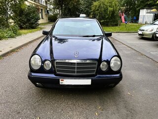 1998 Mercedes-Benz E-Класс 280 II (W210, S210), синий, 1050000 рублей, вид 2