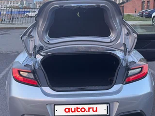 2023 Toyota GR86, серебристый, 3000000 рублей, вид 4