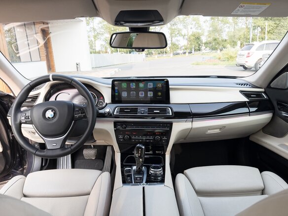 2012 BMW 7 серии Long 740Li xDrive V (F01/F02/F04) Рестайлинг, синий, 1900000 рублей - вид 21