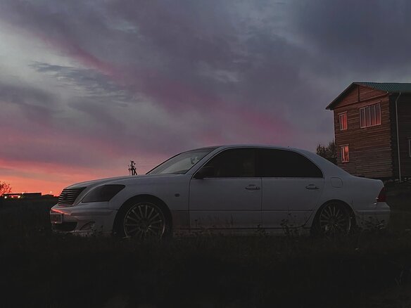 2004 Lexus LS 430 III Рестайлинг, белый, 1350000 рублей - вид 2