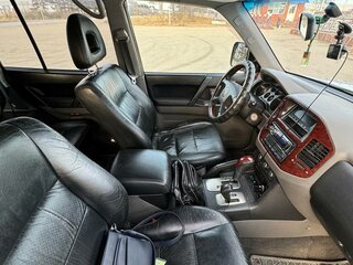 2003 Mitsubishi Pajero III Рестайлинг, серебристый, 1150000 рублей, вид 5