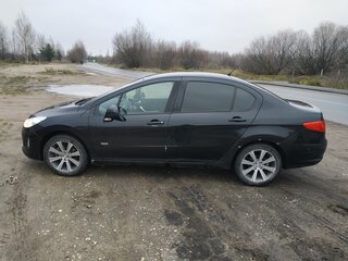 2013 Peugeot 408 I, чёрный, 650000 рублей, вид 3