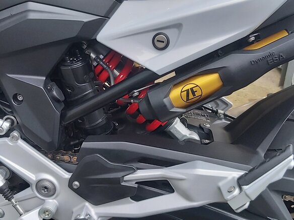 2021 BMW F 900 R, красный, 1400000 рублей