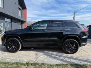 2017 Jeep Grand Cherokee IV (WK2) Рестайлинг, чёрный, 2650000 рублей, вид 1