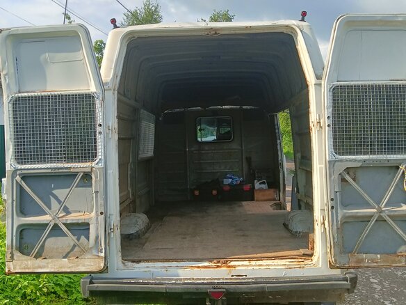 1990 Volkswagen LT, белый, 445000 рублей - вид 11