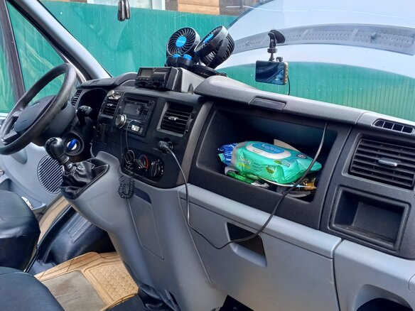 2010 Ford Transit, серебристый, 1250000 рублей - вид 12