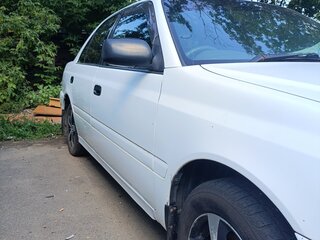 1999 Toyota Carina VII (T210), белый, 565000 рублей, вид 3
