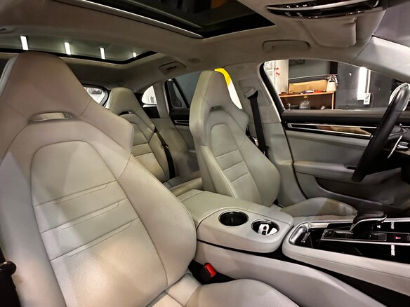 2021 Porsche Panamera 4S Sport Turismo II Рестайлинг, белый, 12000000 рублей - вид 18