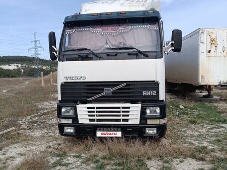 1995 Volvo FH, белый, 2500000 рублей, вид 2
