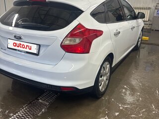 2013 Ford Focus III, белый, 650000 рублей, вид 4