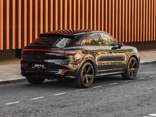 2025 Porsche Cayenne S Coupé III Рестайлинг, чёрный, 25299800 рублей, вид 2