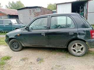 2001 Nissan Micra II (K11), чёрный, 159000 рублей, вид 4