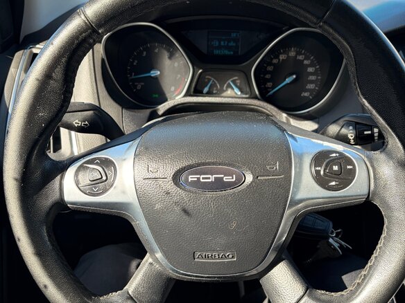 2011 Ford Focus III, синий, 699999 рублей - вид 9