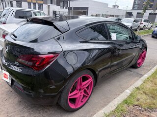 2012 Opel Astra GTC J Рестайлинг, чёрный, 900000 рублей, вид 4