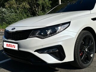 2019 Kia Optima IV Рестайлинг, белый, 2350000 рублей, вид 1