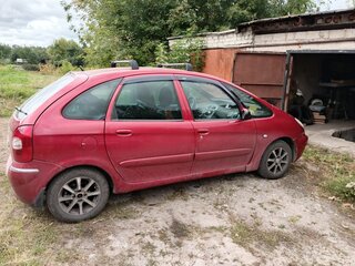 2004 Citroen Xsara Picasso, красный, 250000 рублей, вид 5