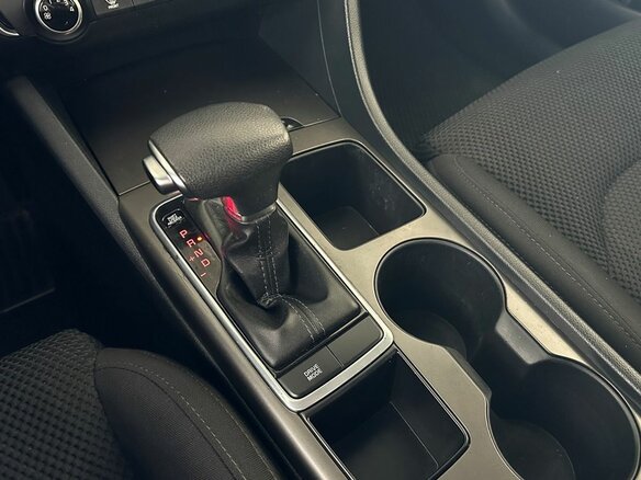 2019 Kia Optima IV Рестайлинг, белый - вид 15