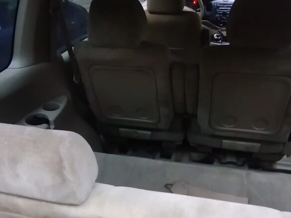 2001 Mazda MPV II (LW), бежевый, 430000 рублей - вид 14